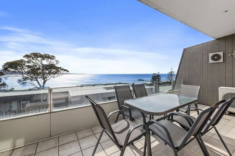 Apartment 26 Kalimna - Palm Beach Accommodation 0