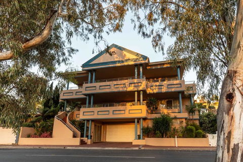 Apartment 3, 9 River Lane Mannum - Palm Beach Accommodation 0