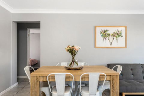 Apartment 5B - Palm Beach Accommodation 3
