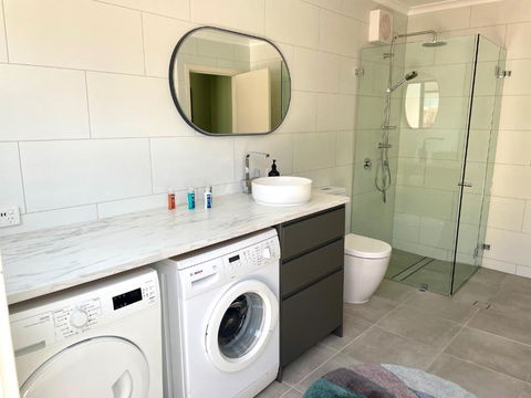 Apartment On Centenary - Palm Beach Accommodation 4
