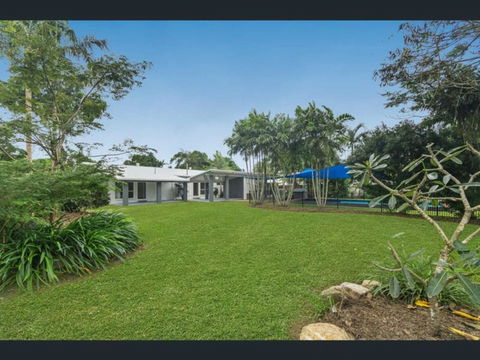 Apartments At Mission Beach - Palm Beach Accommodation 1