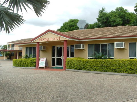 Apartments On Palmer - Palm Beach Accommodation 3