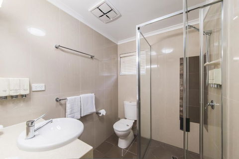 Apartments On Palmer - Palm Beach Accommodation 2