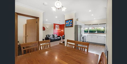 Apartments On Tolmie - Palm Beach Accommodation 2