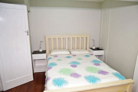 Apollo 2 9 Hodgson Street - Palm Beach Accommodation 4