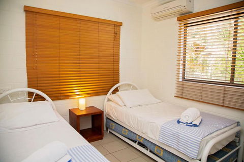 Apollo Jewel Beachfront Apartments - Palm Beach Accommodation 2