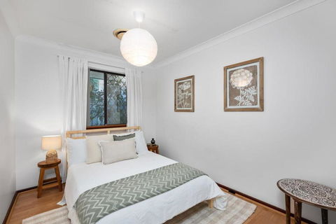 Applecross Village Gem 2BR - Palm Beach Accommodation 4
