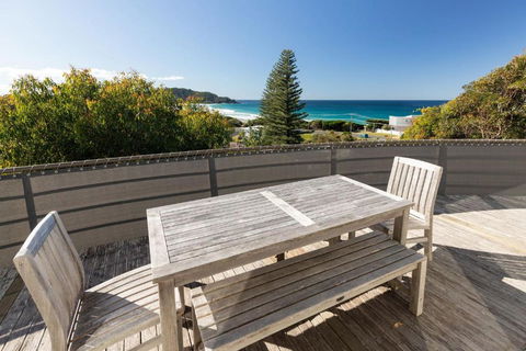 Aqua View - Palm Beach Accommodation 0