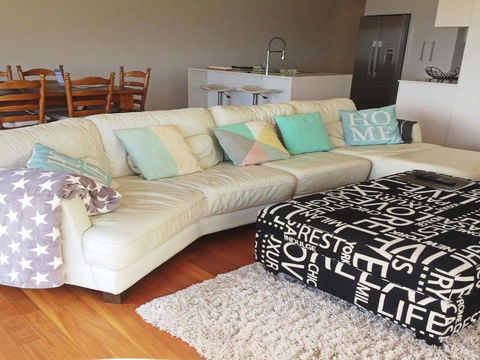 Aqua - Palm Beach Accommodation 3