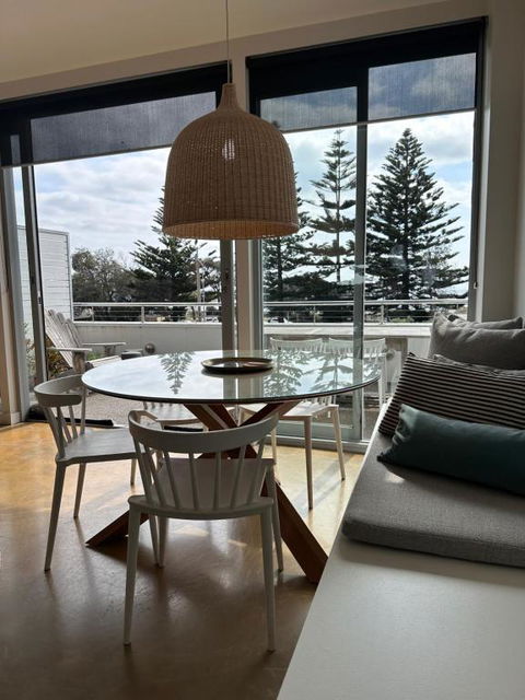 Aquabelle Apartments - Palm Beach Accommodation 1