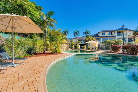 Aqualuna Beach Resort - Palm Beach Accommodation 2