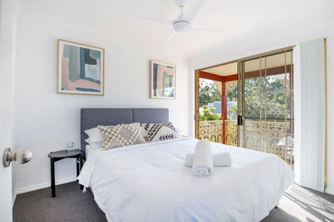 Aquamarine - Palm Beach Accommodation 2