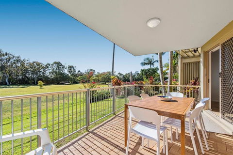 Aquarius Noosa - Palm Beach Accommodation 1