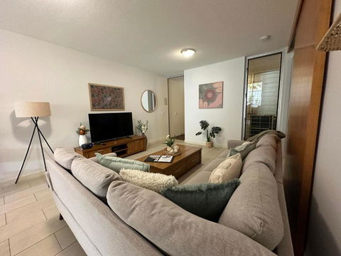 Aquatic Dreaming At 1 Bright Point - Palm Beach Accommodation 4