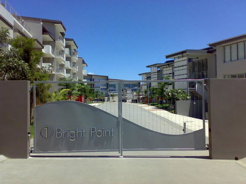 Aquatic Dreaming At 1 Bright Point - Palm Beach Accommodation 2