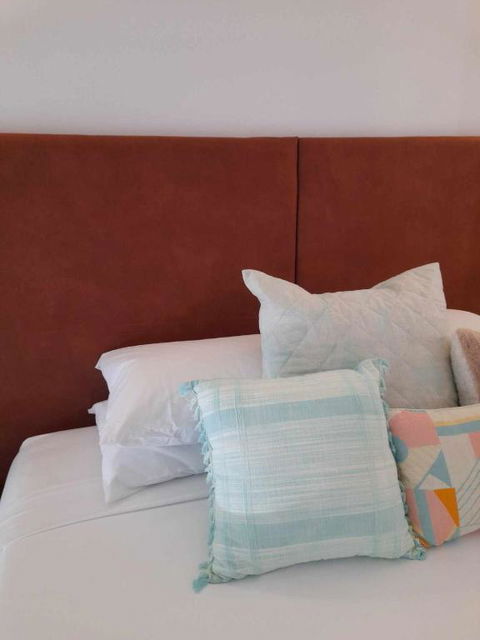 AquaView Boathouse Airlie Beach - Palm Beach Accommodation 3