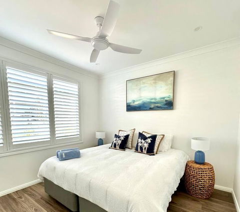Aquila Beach Retreat - Palm Beach Accommodation 4