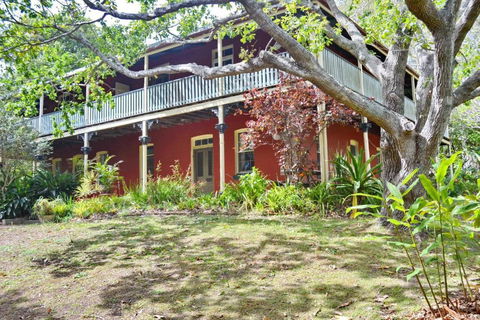 Arakoon House 2 - Bring Your Own Linen - Palm Beach Accommodation 0