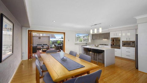 Araluen On Henley Accom Property - Palm Beach Accommodation 0