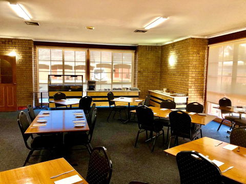 Ararat Colonial Lodge Motel - Palm Beach Accommodation 1
