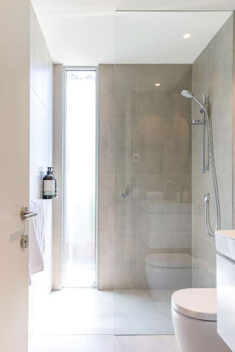 Architectural Glass House With Ocean Views - Palm Beach Accommodation 1