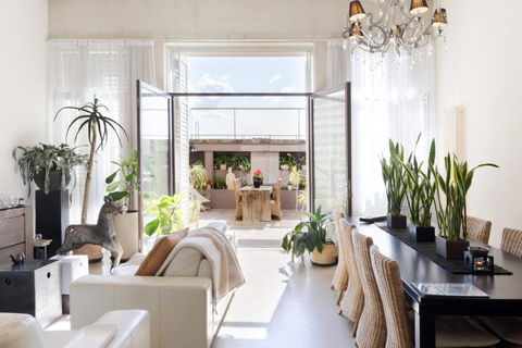 Architectural Home, Pool Oasis/ Steps From Trendy Chapel St. - Palm Beach Accommodation 0