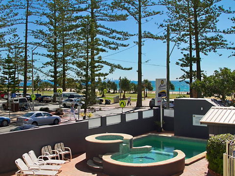 Aries Unit 5 - Palm Beach Accommodation 4