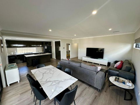Arlia - Busselton - Palm Beach Accommodation 0