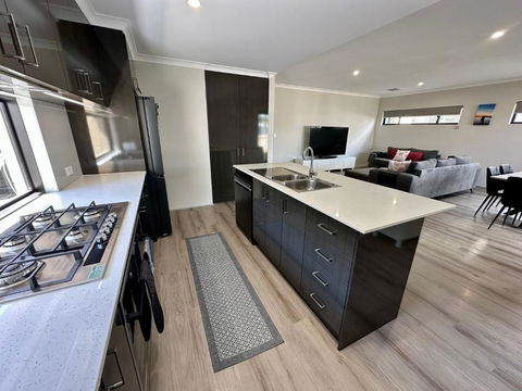 Arlia - Busselton - Palm Beach Accommodation 2