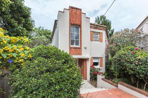 Art Deco 2-Bed Close To City And Harbour - Palm Beach Accommodation 2