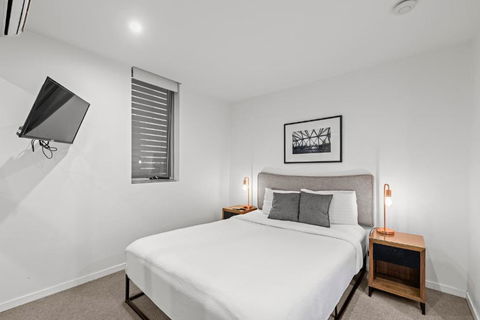 Artisan Apartments South Brisbane - Palm Beach Accommodation 3