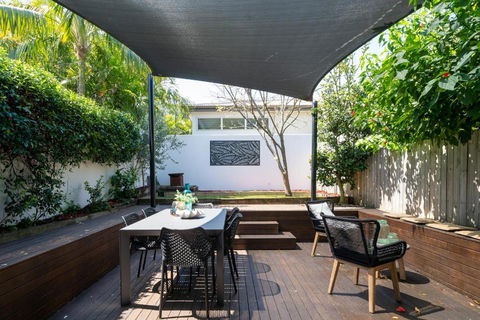 Artscape - Luxurious Bondi Beach Family Villa! - Palm Beach Accommodation 3