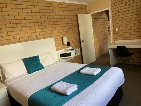 Aspley Pioneer Motel - Palm Beach Accommodation 2