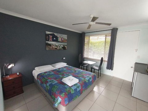 Aspley Sunset Motel - Palm Beach Accommodation 4