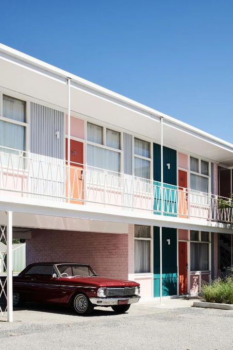 Astor Hotel Motel - Palm Beach Accommodation 4