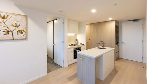 Astra Apartments Glen Waverley - Palm Beach Accommodation 3