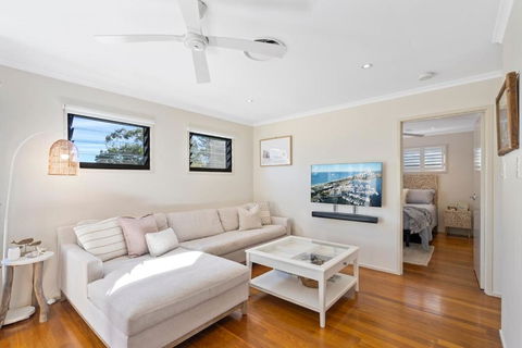 At Melaleuca 1 - Palm Beach Accommodation 2