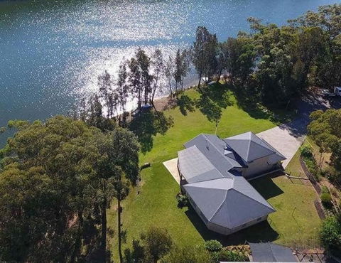 Atlantis On Lake Conjola - Palm Beach Accommodation 2