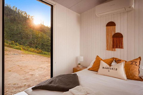 Aurora Summit By Tiny Away - Palm Beach Accommodation 3