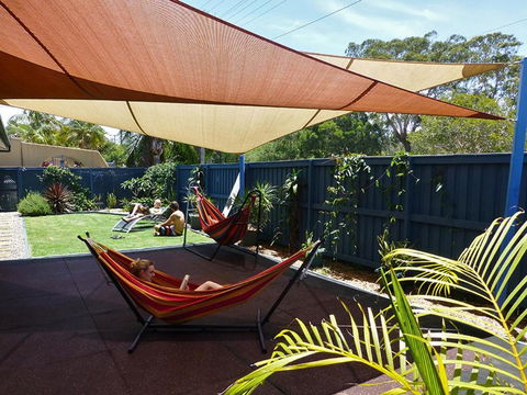 Aussitel Backpackers - Palm Beach Accommodation 0
