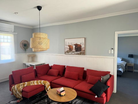 Austin Cottage - Palm Beach Accommodation 3