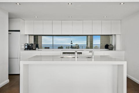 Avoca Views - Palm Beach Accommodation 4