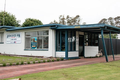 Avon River Inn - Palm Beach Accommodation 2