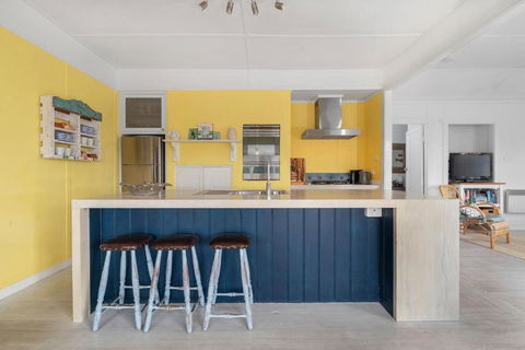 Avalon Vintage Beachside Family Getaway - Palm Beach Accommodation 3