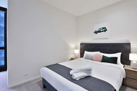 Australia108 Stylish Apartments Southbank LaMaison - Palm Beach Accommodation 2