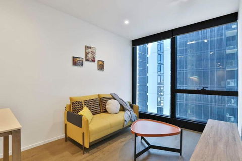 Australia108 Stylish Apartments Southbank LaMaison - Palm Beach Accommodation 3