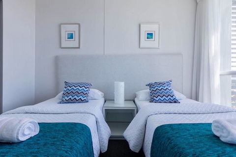 Apartment With Ocean Views - Palm Beach Accommodation 4