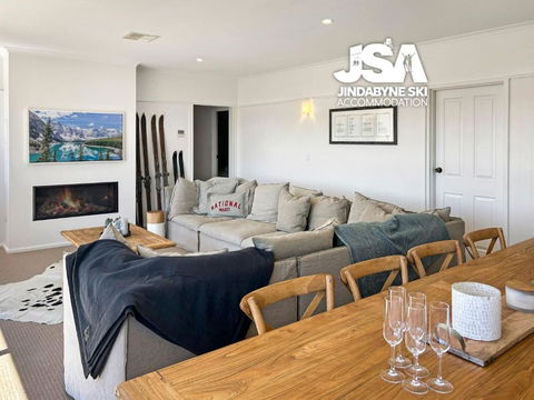 Avalon - Palm Beach Accommodation 1
