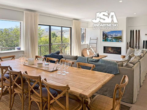 Avalon - Palm Beach Accommodation 2