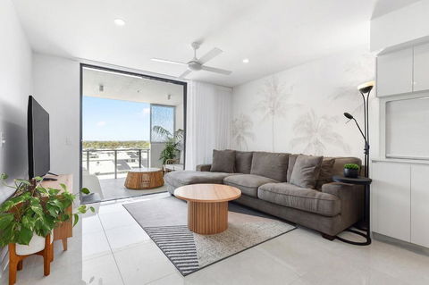 Azzure Escape - Palm Beach Accommodation 0